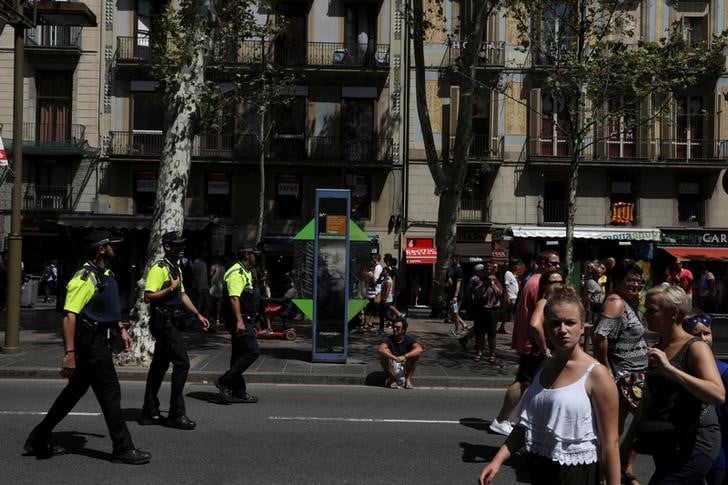 Avancee dans l'enquete sur les attentats en catalogne, une 15e victime recensee