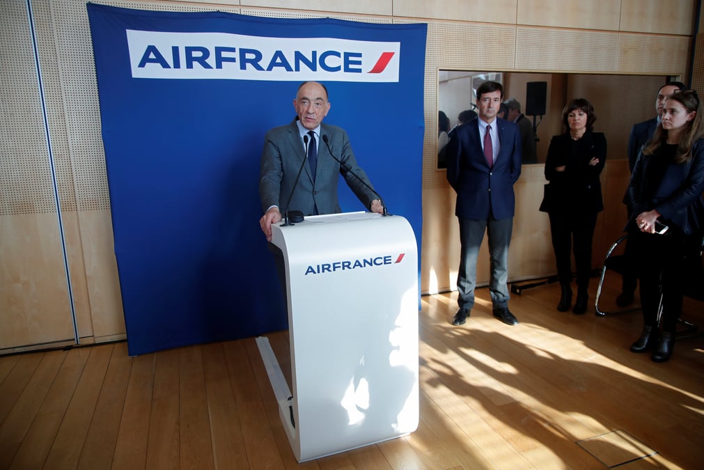 Janaillac conservera ses fonctions a air france jusqu'au 15 mai