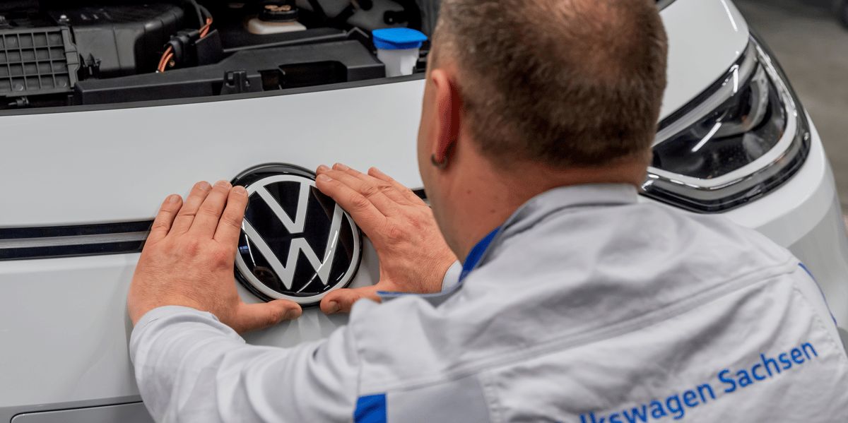 Volkswagen va augmenter les salaires apres un accord avec le syndicat ig metall