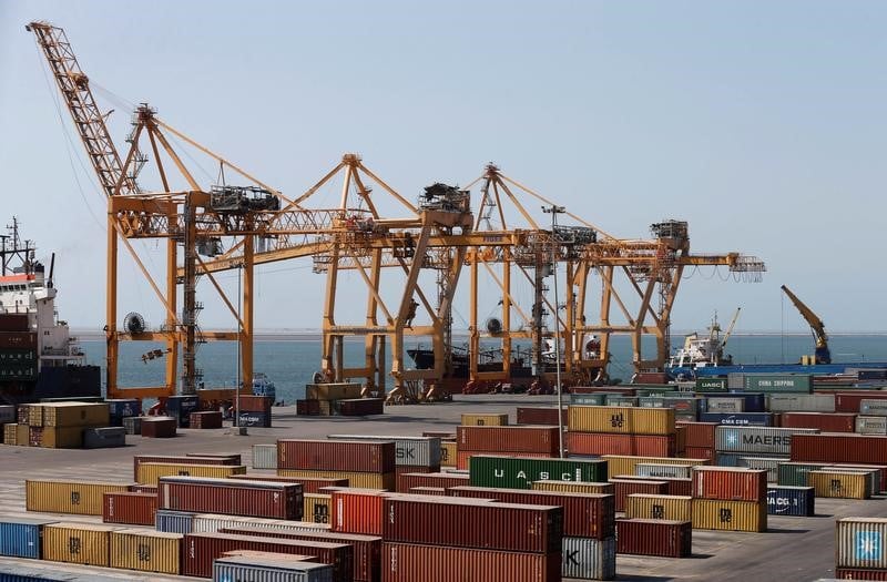 Le trafic de conteneurs profite de la croissance des echanges