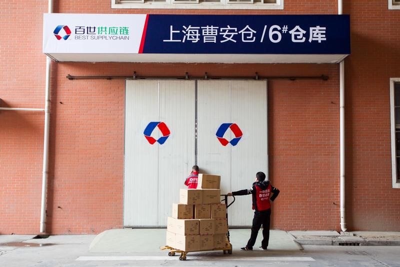 Le chinois best, soutenu par alibaba, vise une ipo a new york