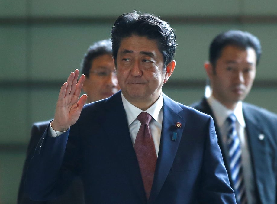 Japon: shinzo abe remanie son gouvernement