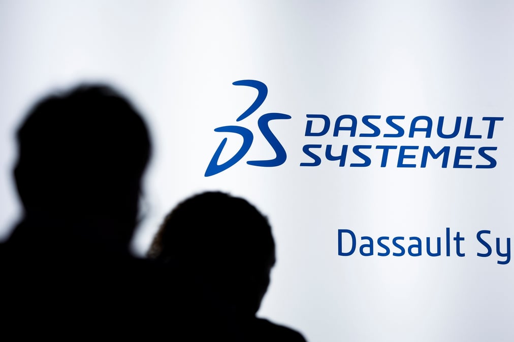 Le logo de dassault systemes lors de la conference viva technology au parc des expositions de la porte de versailles, a paris