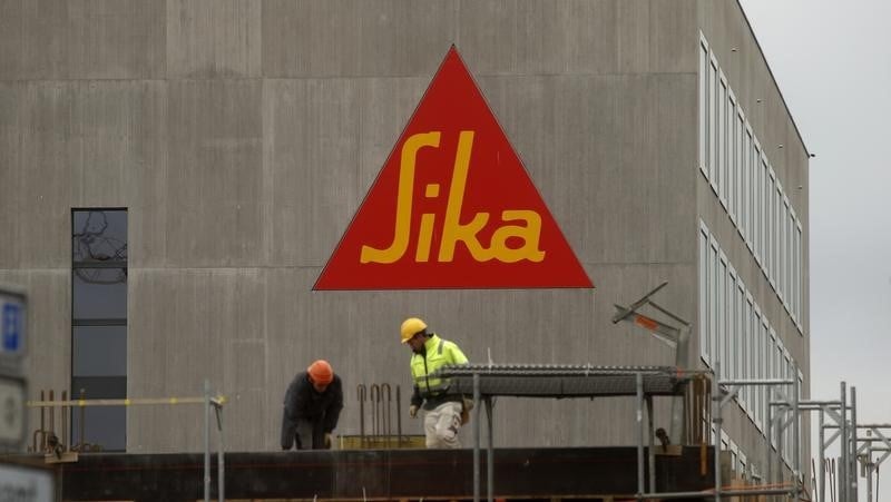 Saint-gobain prolonge jusqu'en 2016 son accord pour controler sika
