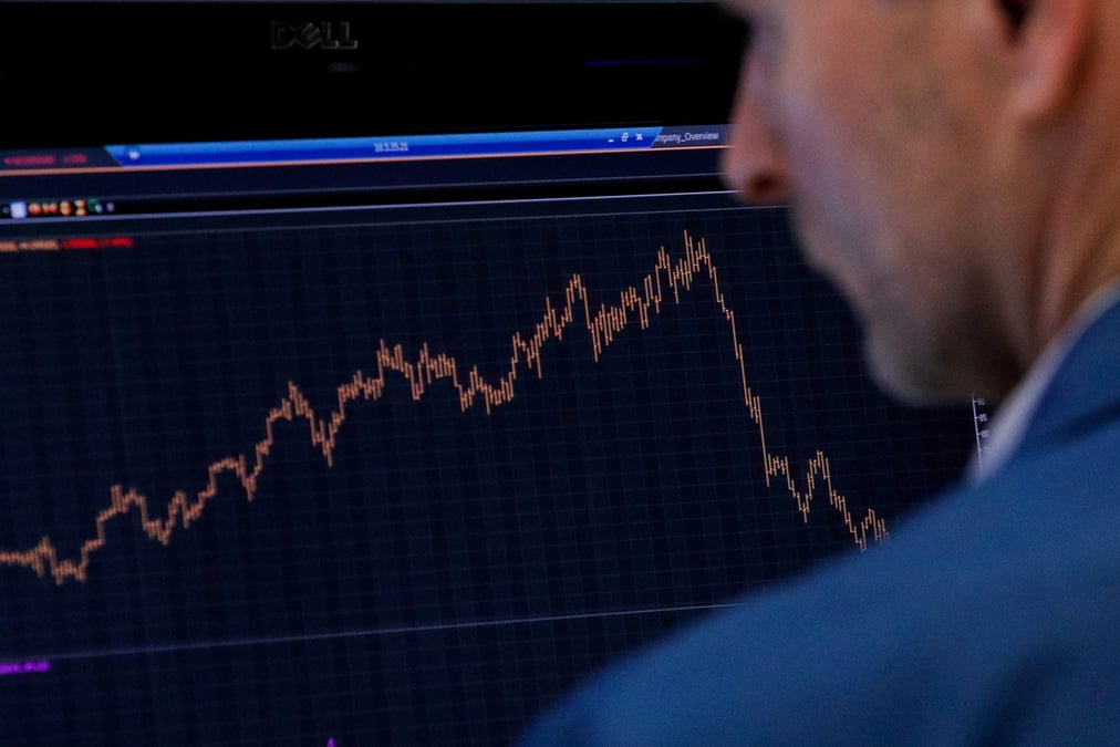 La bourse de new york finit en forte baisse