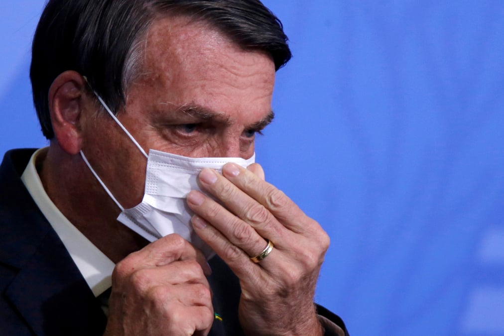 Coronavirus: bolsonaro demande a l'inde d'expedier des doses de vaccin
