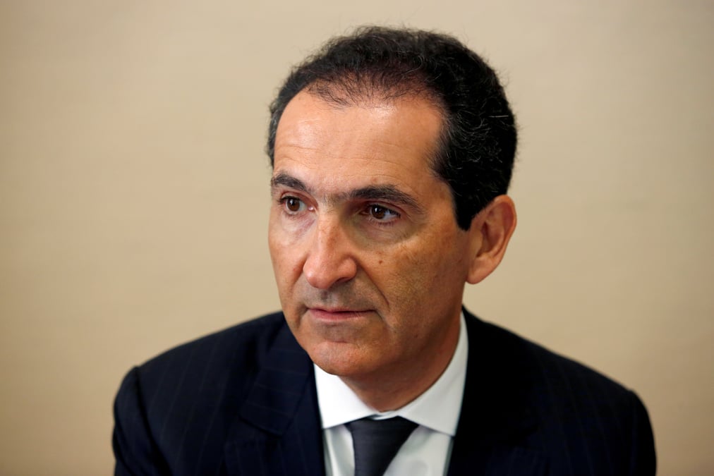 Exclusif: drahi en discussions pour acheter eutelsat, selon des sources