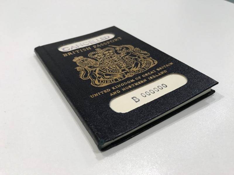 De la rue va contester le choix des passeports post-brexit