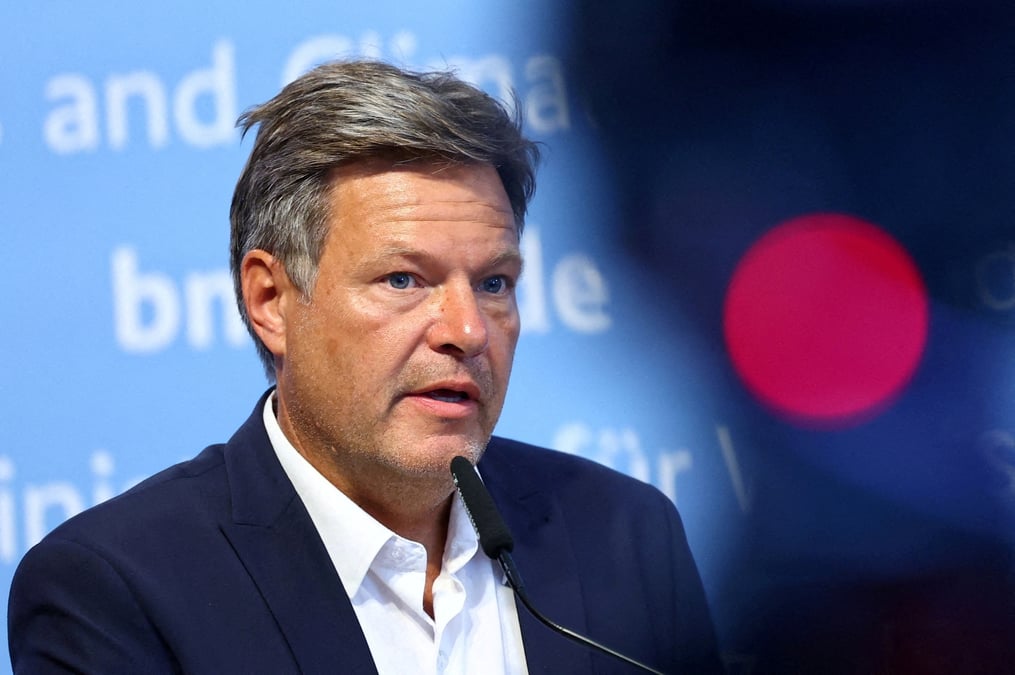L'allemagne ne laissera pas ses centrales nucleaires ouvertes, dit un ministre