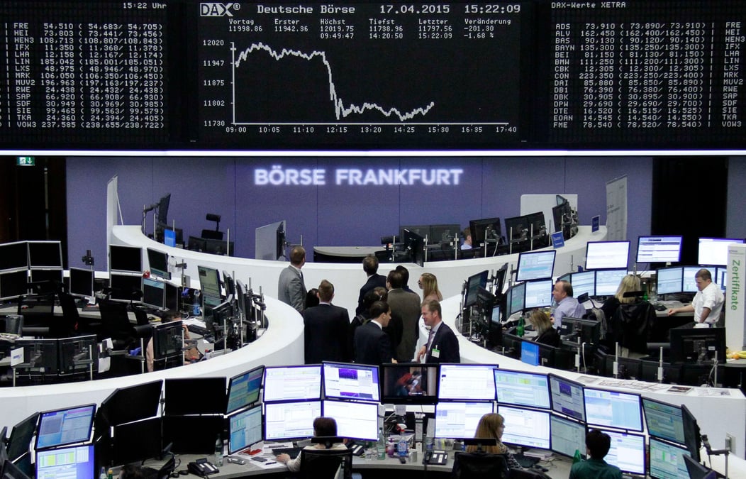 Les bourses europeennes cloturent dans le rouge