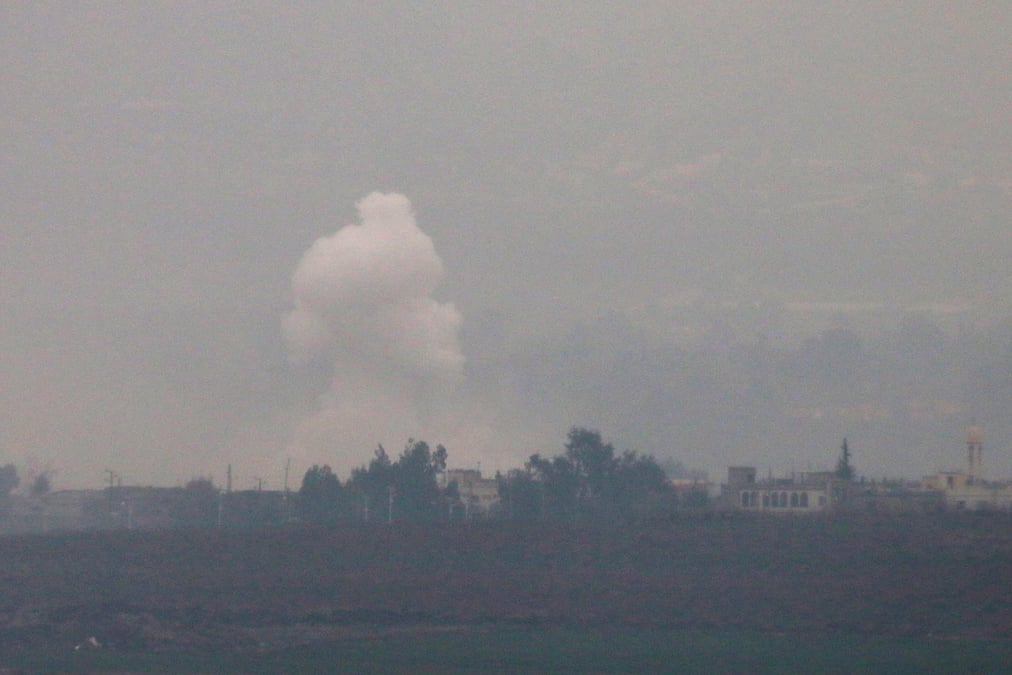 Tirs d'obus de l'armee israelienne dans le sud du liban