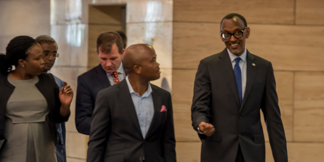 Kagamé & Akamanzi