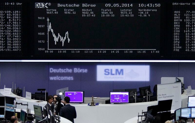 Les Bourses européennes en léger recul à la mi-journée