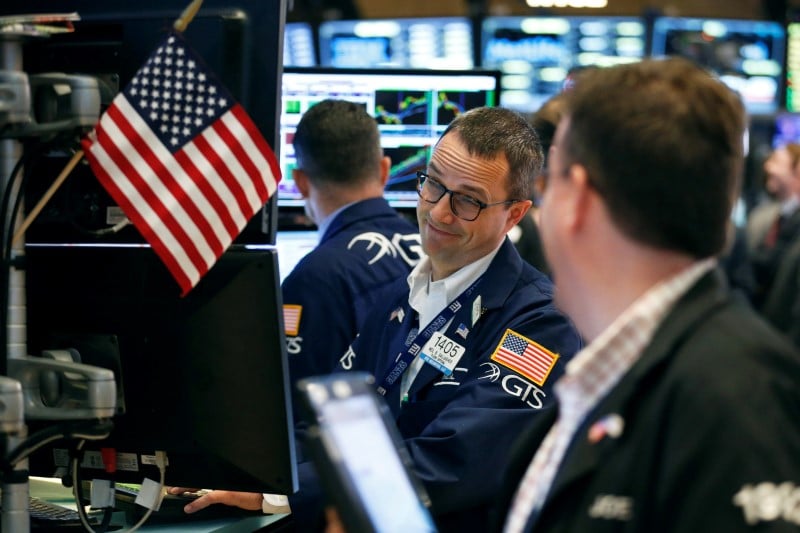Wall street plombee par le brexit, mais moins qu'en europe