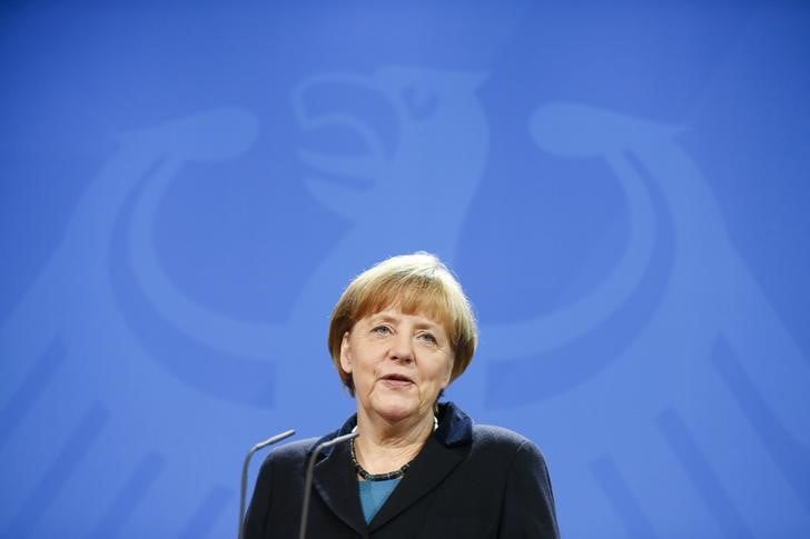 Angela Merkel accuse Moscou de punir les pays pro-européens