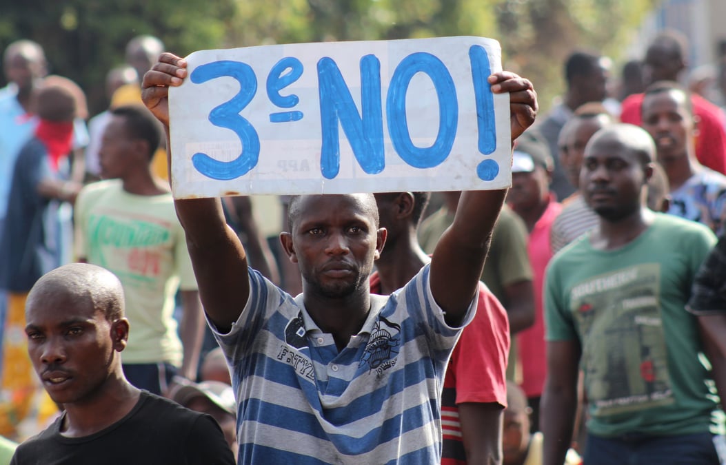 Un troisieme mandat du president du burundi juge constitutionnel
