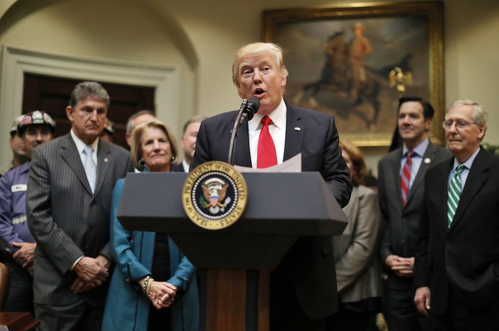 Donald trump offensif face a la presse "malhonnete"