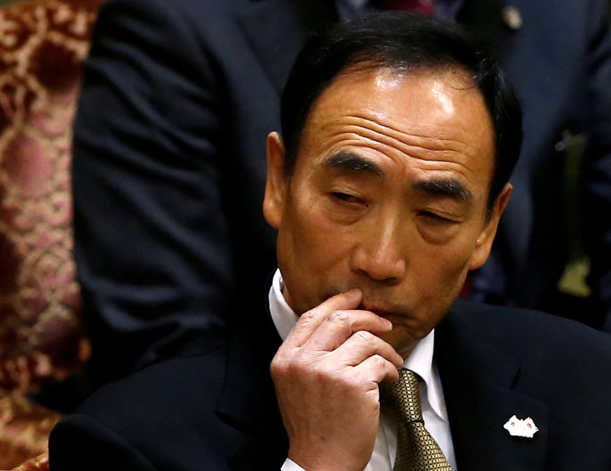 Un homme lie a l'epouse de shinzo abe arrete au japon