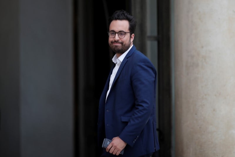Le gouvernement lance une strategie d'inclusion numerique