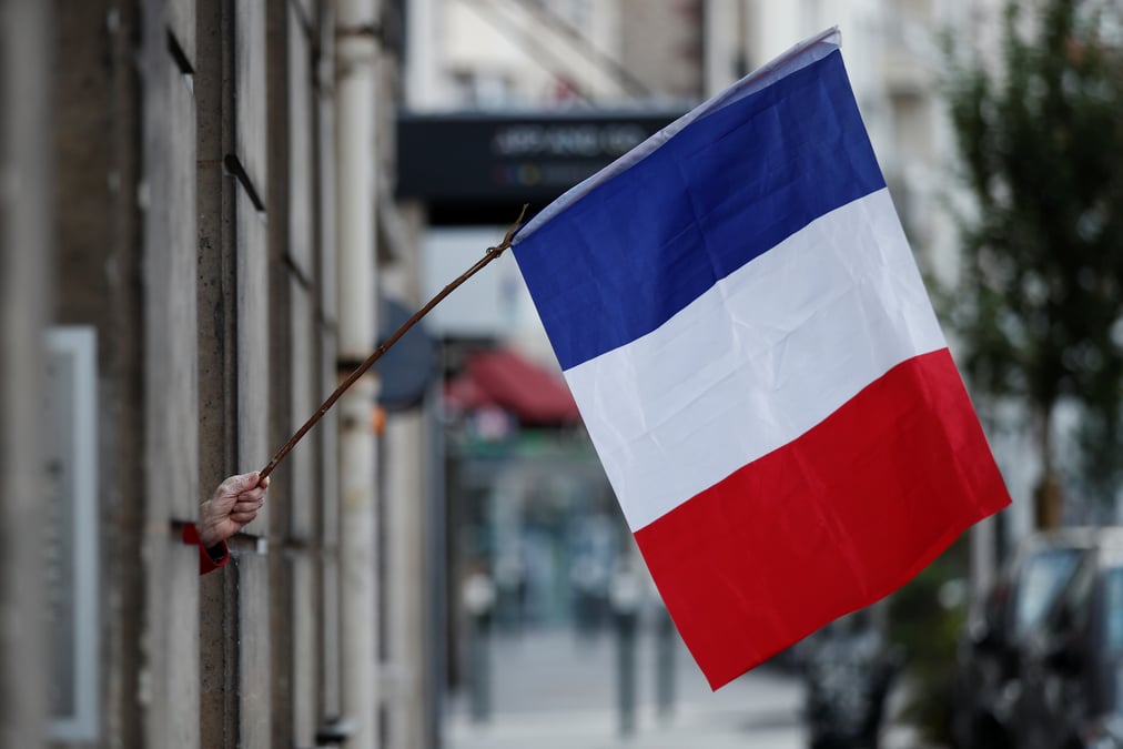 France: le senat adopte le projet de loi prorogeant l'etat d'urgence sanitaire