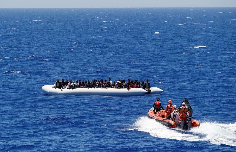 Migrants: rome presente son code de conduite aux ong