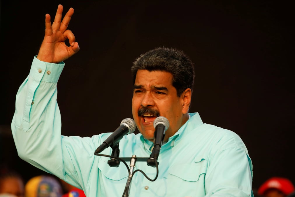 Venezuela: l'opposition accuse maduro de vouloir acheter les electeurs