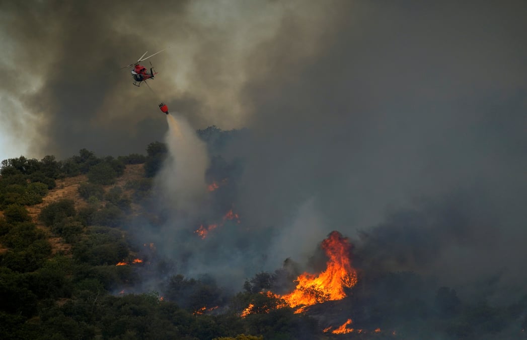 Canicule: feux de foret et coupures de courant en europe