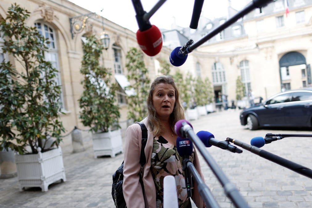 France: vers un remaniement lundi ou mardi, selon olivia gregoire