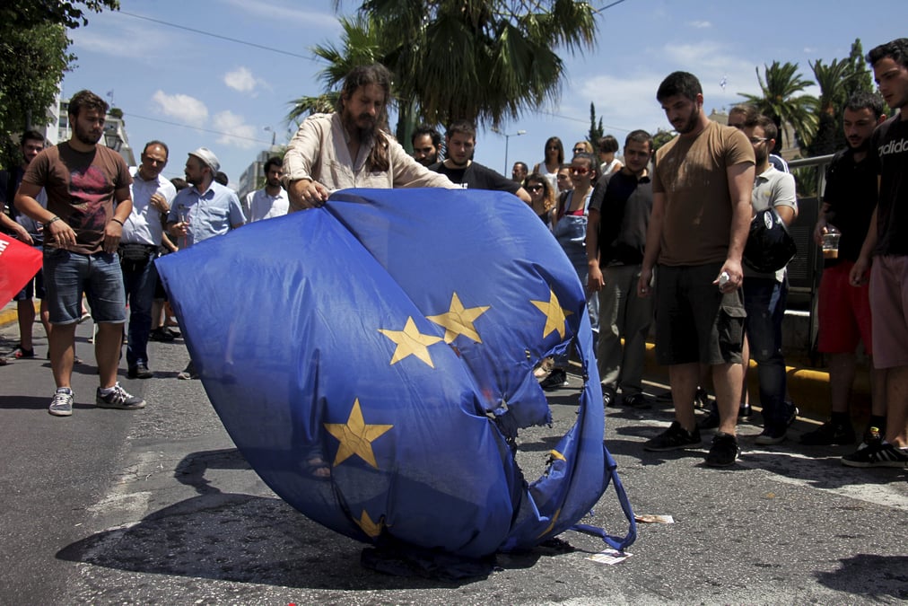 Blocages et tensions a l'approche du referendum grec