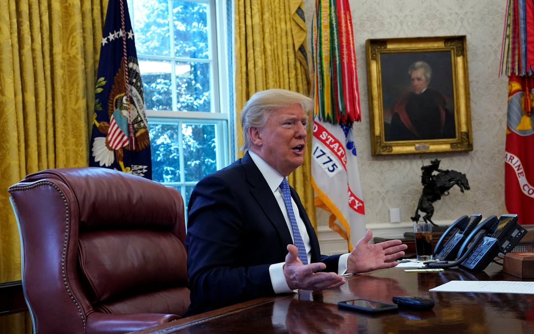 Trump adopte une ligne dure pour la reforme de l'immigration