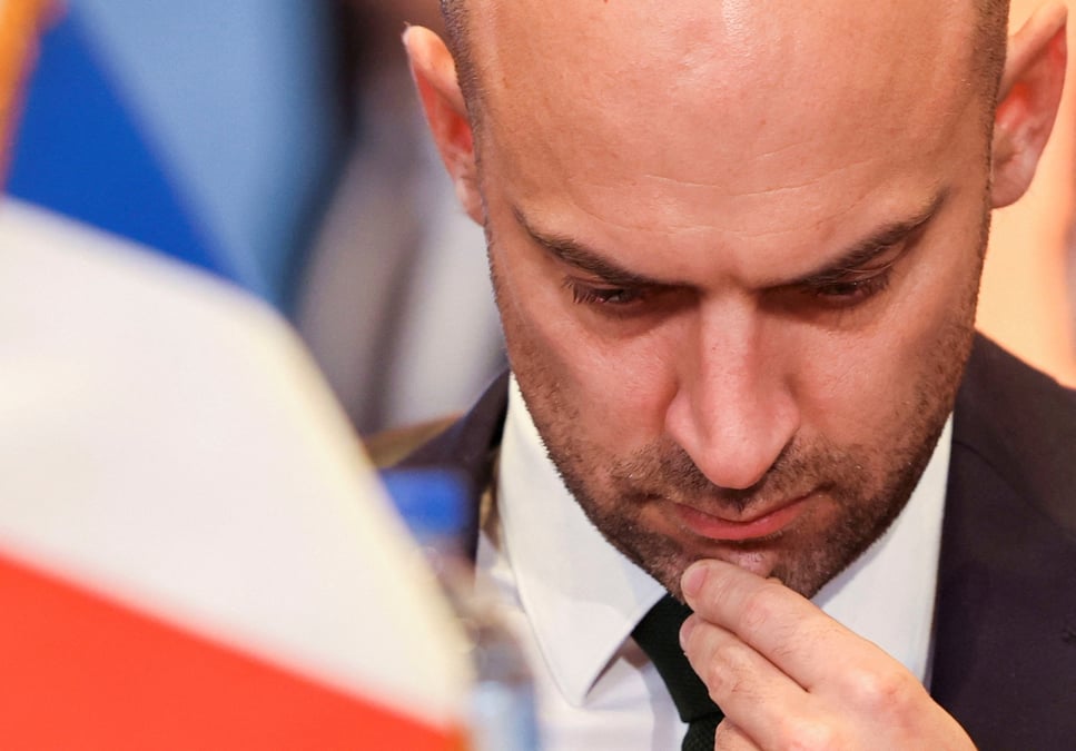 Le ministre francais des affaires etrangeres demissionnaire jean-noel barrot