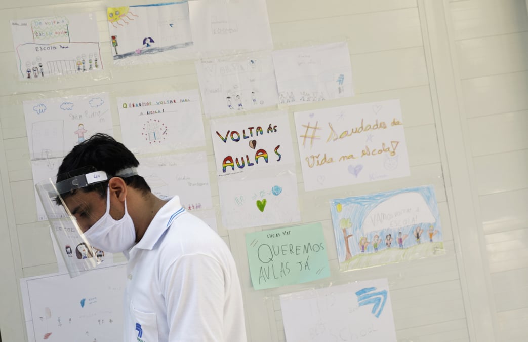 Coronavirus: plus de 700 deces supplementaires au bresil