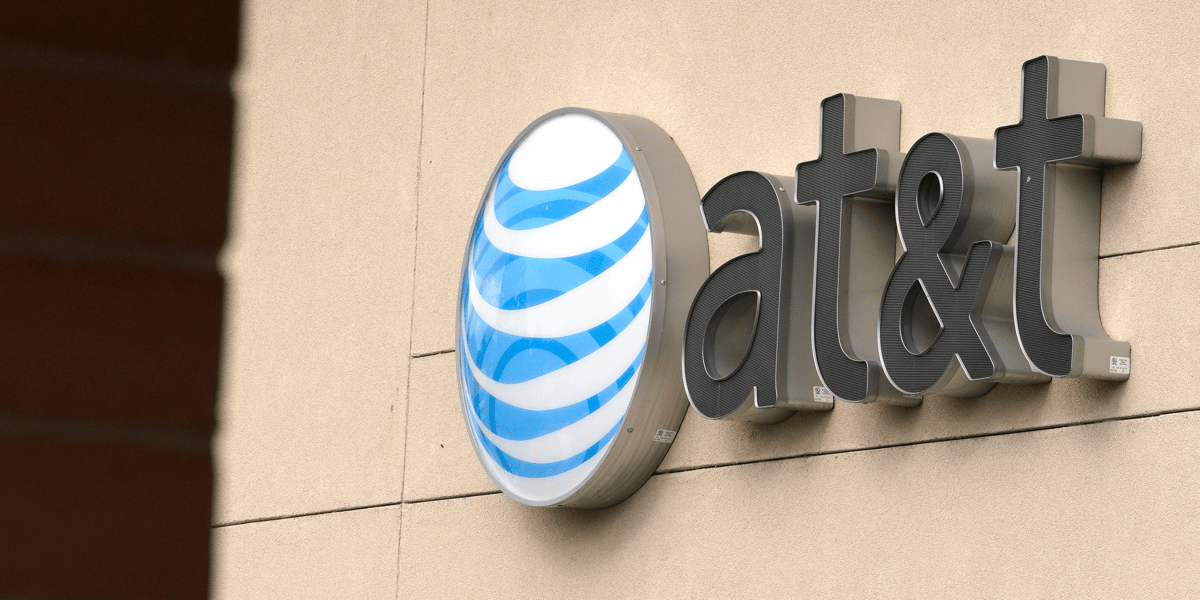 At&t revoit sa gouvernance sous la pression d'elliott