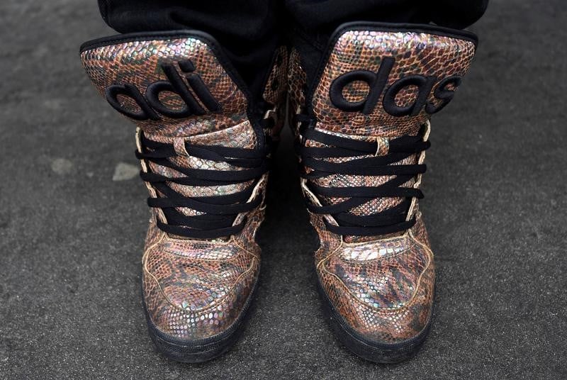 Adidas vise des votes us en hausse de 50%