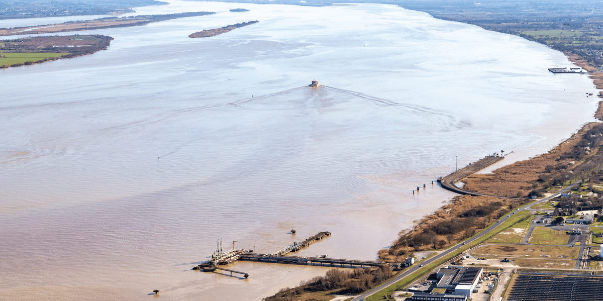 Vue de l'estuaire de la Gironde