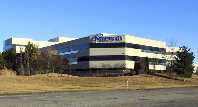 Micron profite d'une amélioration du marché des PC