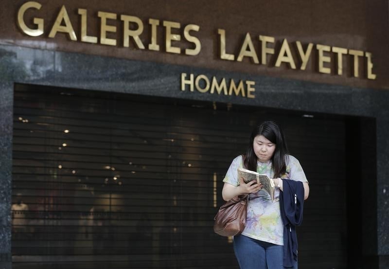 Le groupe galeries lafayette ouvre une enseigne bhv marais a dubai