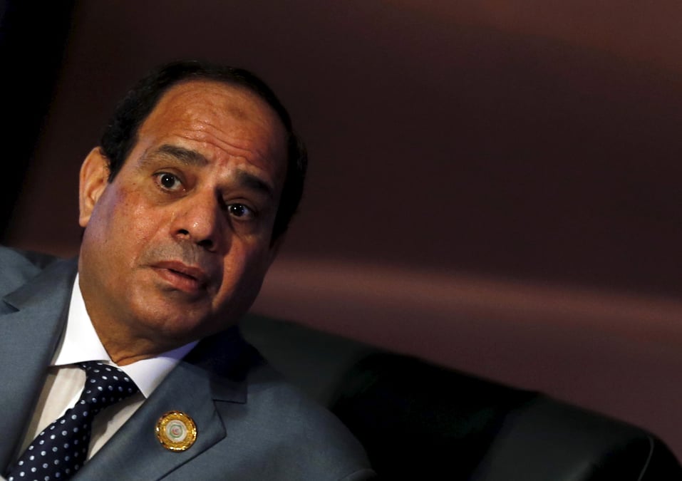 Le parlement egyptien autorise une eventuelle intervention en libye