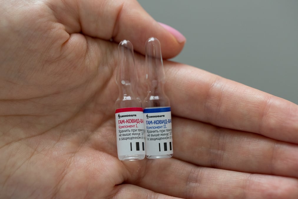 Le vaccin russe contre le covid-19 produit une reponse immunitaire, selon the lancet
