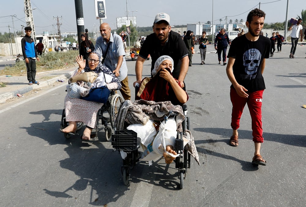 Une patiente de l'hopital al chifa evacuee du nord de gaza