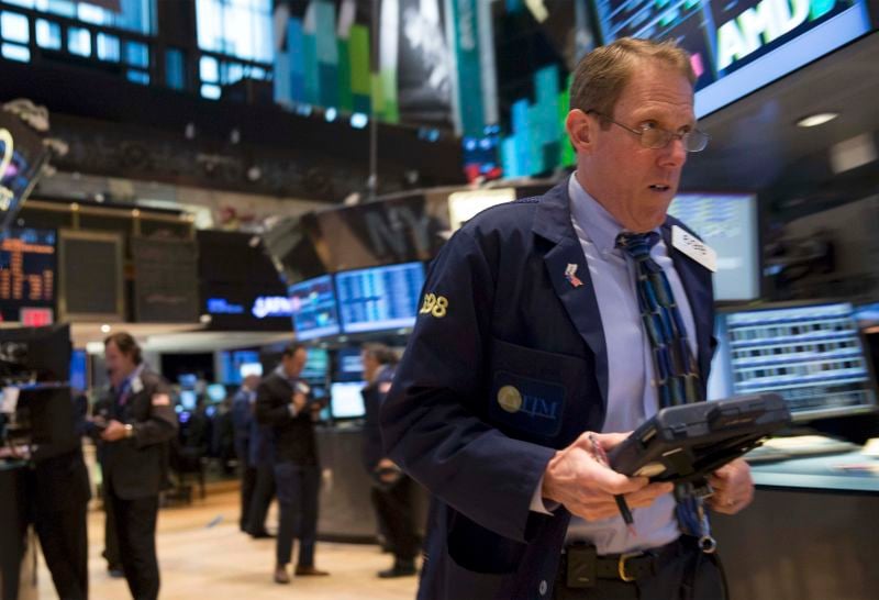 Wall Street ouvre en légère hausse avec la distribution  