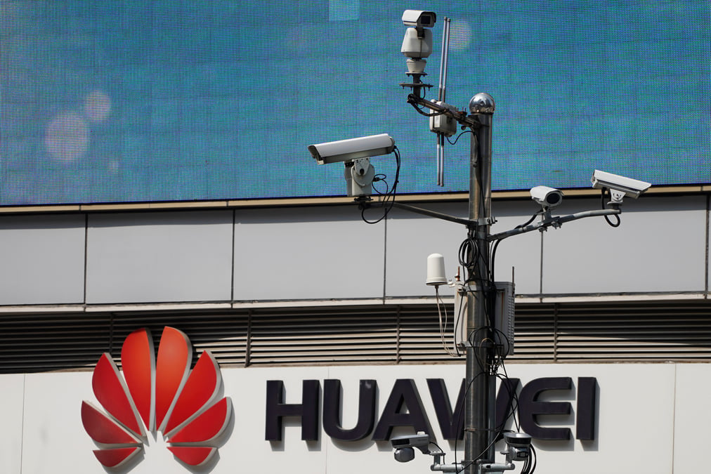 Huawei poursuit en justice le gouvernement americain