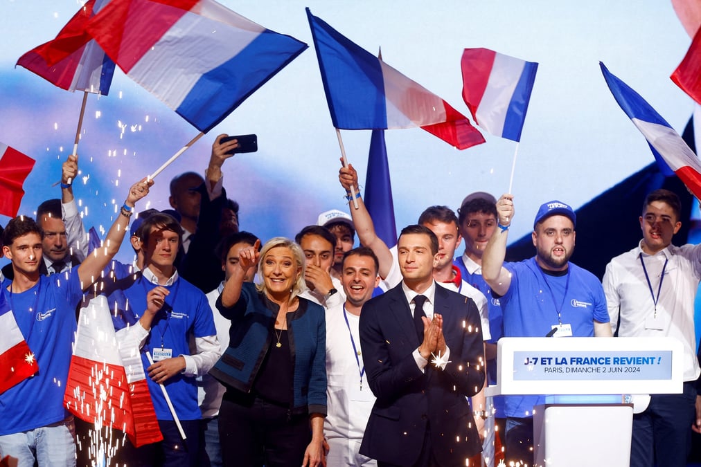 Rassemblement national, parti d'extreme droite, en campagne pour les elections europeennes, a paris
