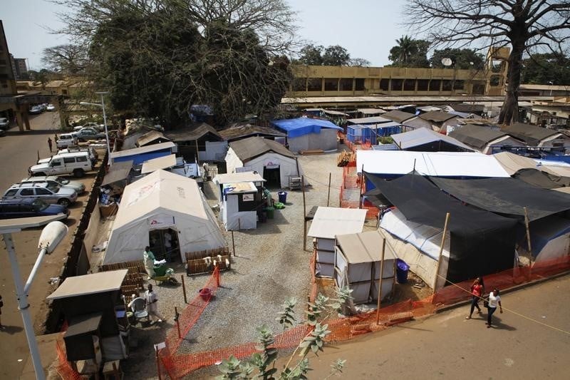 L'epidemie d'ebola en guinee declaree officiellement terminee