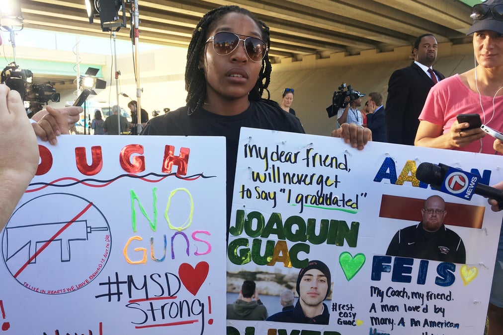 Le fbi admet avoir neglige des renseignements sur le tueur de floride