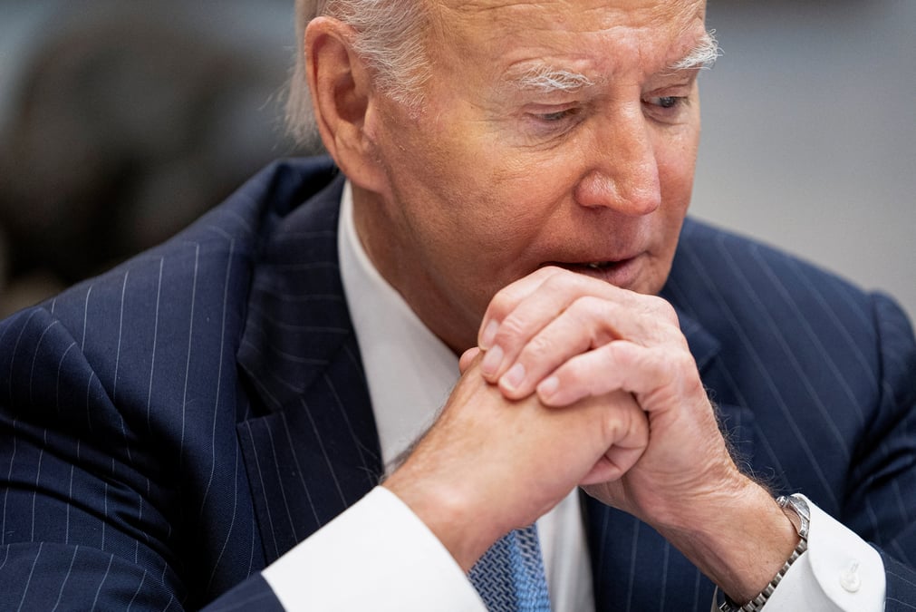 Le président Biden voit pour sa fin de mandat son cauchemar se réaliser : son ennemi juré, Donald Trump, sera de retour à la Maison-Blanche en janvier 2025.