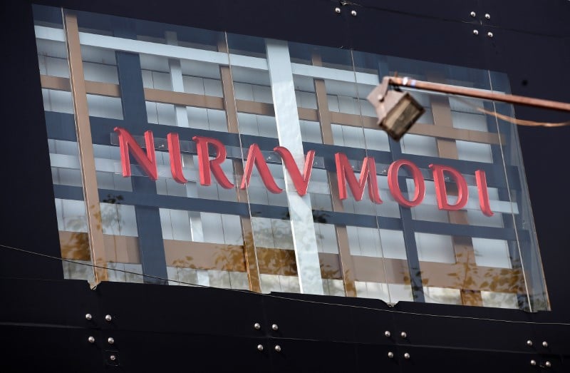 Interpol lance un "mandat d'arret" d'un milliardaire indien