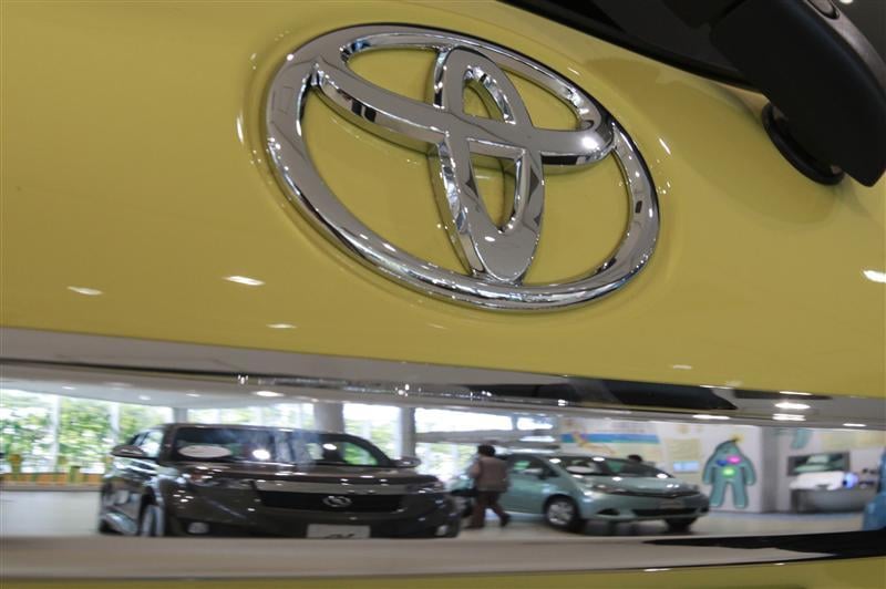 TOYOTA RAPPELLE 7,43 MILLIONS DE VÉHICULES