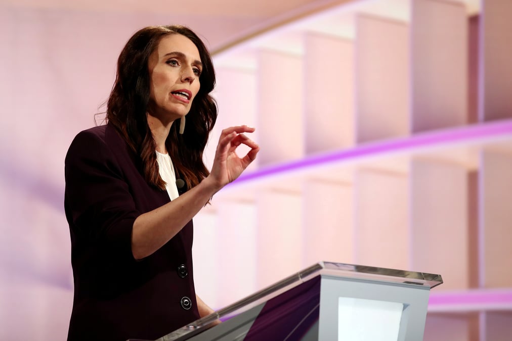 Legislatives en nouvelle-zelande: ardern espere obtenir un nouveau mandat