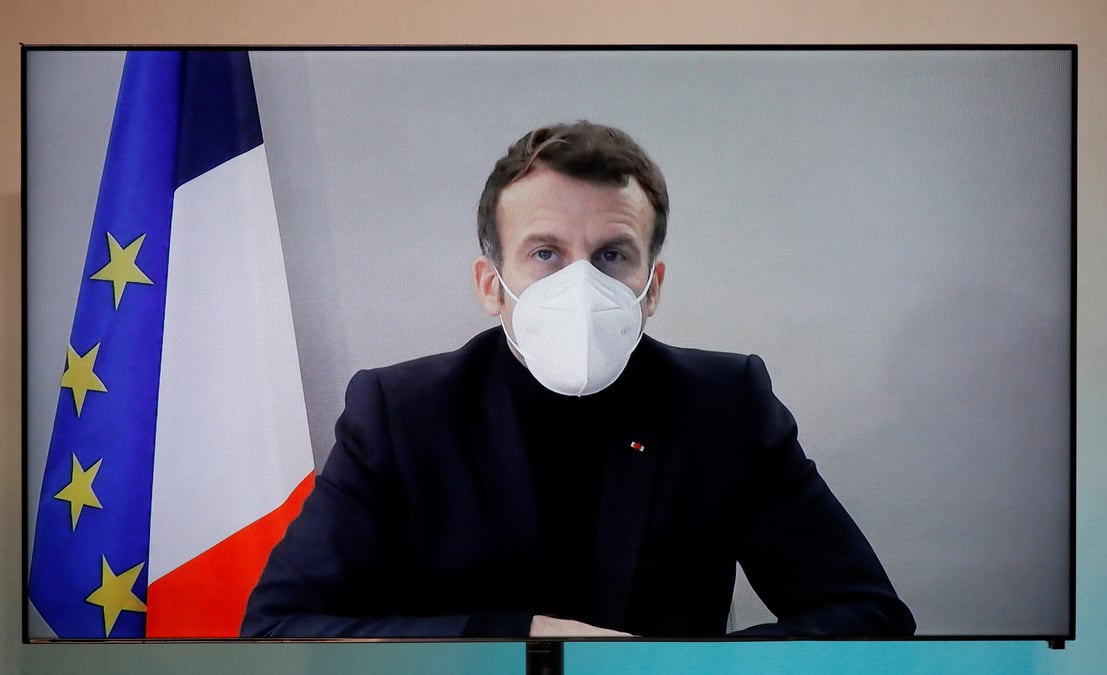 Macron dit se porter bien et gerer les dossiers prioritaires
